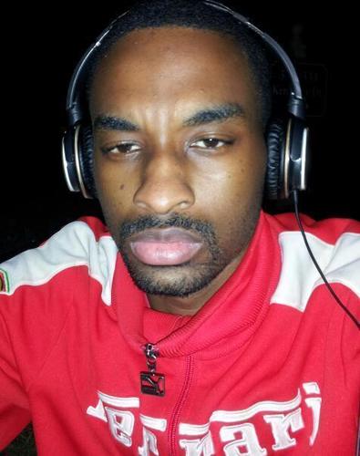 (engaged to @DeyAdoreBrina) #team StarGang #team FAB5 i hoop its jus somethin dat comes naturally im jus to nice. prettyboi ass nigga #NYC BX STAND UP