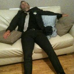 Opening bowler for Denby CC, have the best family, 3 beautiful kids and a loving girlfriend. Avid fan of Chesterfield FC