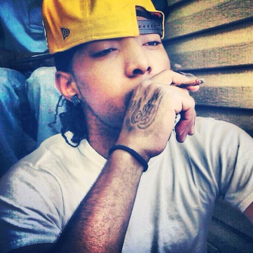 #teamkushups #teamgrey #teamgucci #teamstayfly #teamdreads #teamfreebandz #teamscorpio #teamtaylor IG;@strap_santora