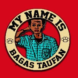 Bassis @CHPopRock | Amateur Designers | Engaged @belajuanischaA 020710♥☺ #GGMU