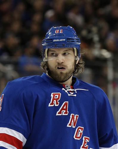 1st Overall draft pick in 2002.  Gold Medalist.  Best player in NY.
This account is not affiliated with the real Rick Nash. 
Parody Account.
