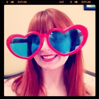 OldLadyChic's profile picture. Beer drinker, Celtics fan, lipstick hoarder.