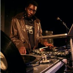 DJ/MC from Ann Arbor,MI. https://t.co/U5RIYw9R45