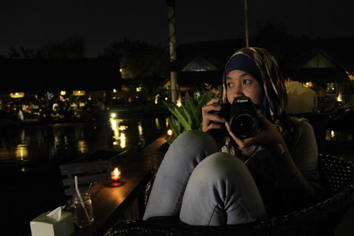 simfonipagi's profile picture. creative junkies, spontaneous, and lovable creatures from Allah SWT