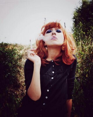 teenchix's profile picture. I think I'm beautiful, sexy, and smart so your opinions don't mean shot