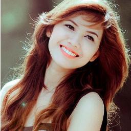 i m Radhika from Agra...m a  teacher.....i love smiling face......so b hpy nd keep a btfl smile on ur btfl face dear frnds......