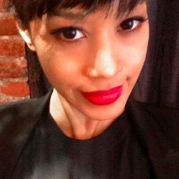 followsophie's profile picture. Makeup Artist