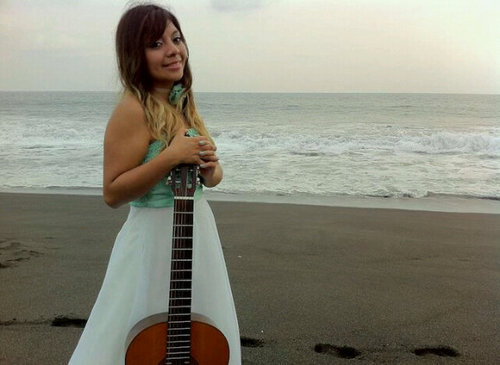 Marleny, cantante de musica Cristiana