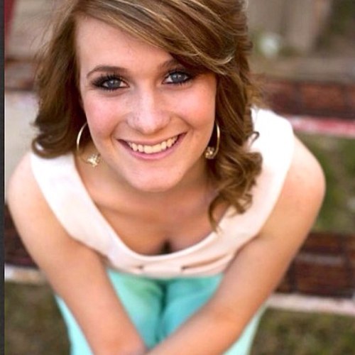 AshleeEtaylor's profile picture. Im an actress & a dancer.Just not famous yet(: