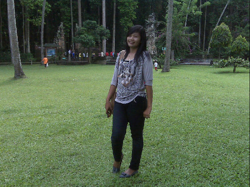 ID facebook : MEetho'nya Bee
Follow Follback :D