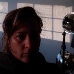Artist/Painter.
Pacific West Coast of 
British Columbia.