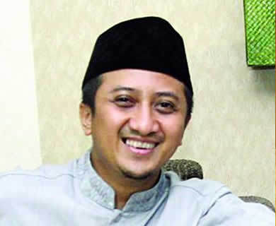 Akun bayangan dari ustad Yusuf Mansur, moga selalu diridhoi.
InsyaAllah semua mention akan dibalas, tawakal, tawadhu jgn lupa shodakoh.