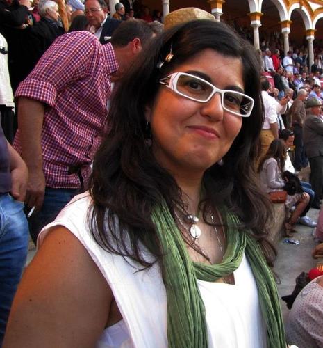 Montero3Raquel's profile picture. En los países del sol, el hombre sabe que su propiedad más valiosa es su vida, y la libertad de querer o de aborrecer...