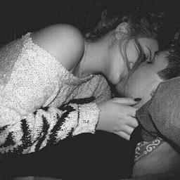 FBACCOUNT2's profile picture. Hey , ga nu @xDropJePicture volgen en krijg een fb tussen 13.00 - 14.00