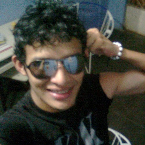 EddJhunioR's profile picture. 