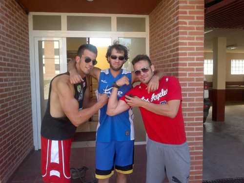 MikeRamosGomez's profile picture. Técnico superior en administración y finanzas.Graduado en ADE. que cómo?? que cuándo?? que que qué??