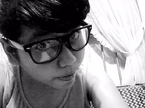 Adesi Simatupang | Jesus Christ is my LORD | family and friends are everything | Justin aka perfection. BELIEBER | my other acc @SiBiebz