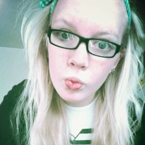 Instagram - weheartitpostsx Snapchat - bekpaynee Kik - bekkahpaynee