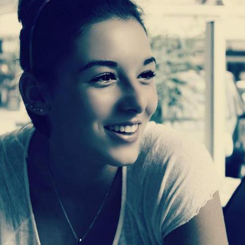 Perché, se sei felice, ogni sorriso è oro.