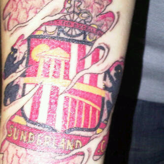 #SAFC Season ticket holder #BOXING #TATTOOS @gunsnroses Nothing lasts forever, even cold November Rain