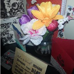 Handmade gifts and cards for all of the special someones in YOUR life!