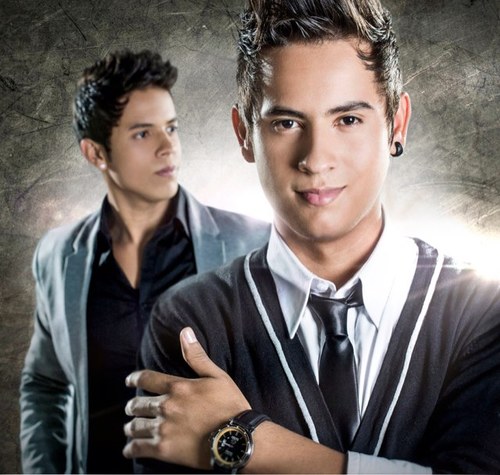 Artista - Vocalista de el grupo @Dreikar