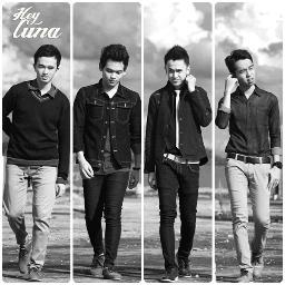 an Indie-Pop Band from Banjarmasin, formed on 10 March 2013 // @RofieOpi @miftah_mawardi @dqraz @riyanpermanaput // CP: +6285651292901