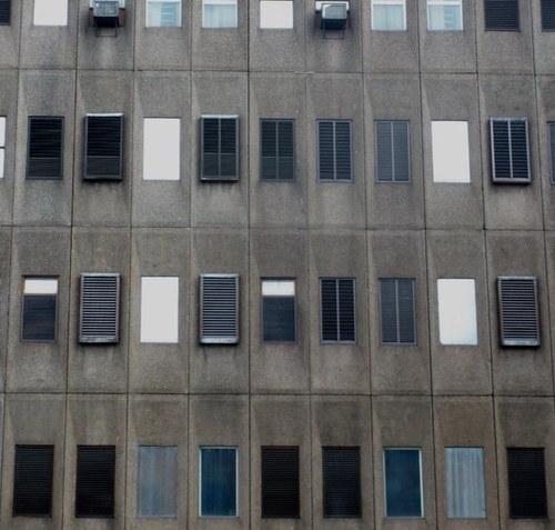 DullBusinessman's profile picture. I am an executive. I have a nice briefcase.