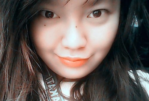 When life gives you a hundred reasons to cry, show life that you have a thousand reasons to smile.
 SuperLoved/18/FuturePresident of the RP/Chinita