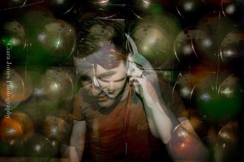 djbuddes - Playing all over the country Available for any Event or Party! djbuddes@hotmail.co.uk