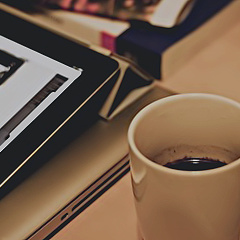 po0po0po's profile picture. سأبقى كالعطر أُلفت الانتباه من غير ضجيج يعرفني الجميع وابقى رغم ذلك سرا .. اعشق ابجديتي واغار عليه كثيراً