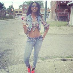 I Dont Fuck With Too Many I Hold It Down With My Day 1's . If You Follow Me Just Keep Up Imma Keep It Brief *FREEFLYNEM
Follow Me on iG @_almightyflyy
♥♡♥