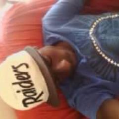 Fica comigo então, não me abandona não.*--*