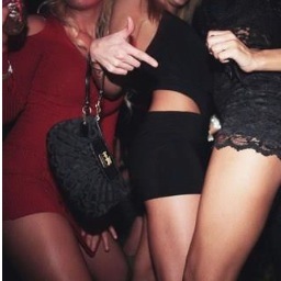 ClaireB088's profile picture. 