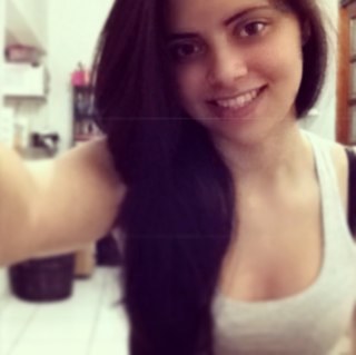 Loucura é jogar fora todas as chances de ser feliz, porque uma tentativa não deu certo (: ღ