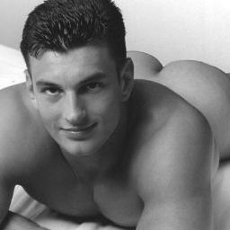 Jean-Philippe #Libertin #Sexe #Echangisme #Libertinage #Polyamour #Polyamory (ceci n'est pas ma photo)
