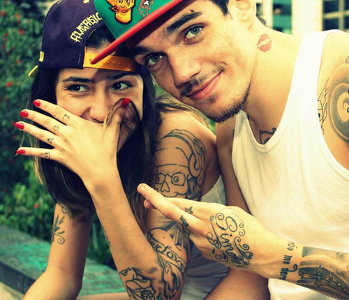 sigoo  de volta ;}