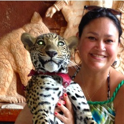 JulieAQuiroz's profile picture. 