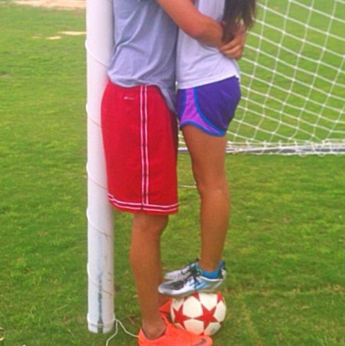 LoveOverMiles's profile picture. My best friend lives 1,000+ miles away. Here to tweet about the struggles of a LDR and give advice when needed.