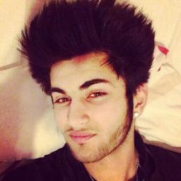 Follow me on instagram: Uwais_M