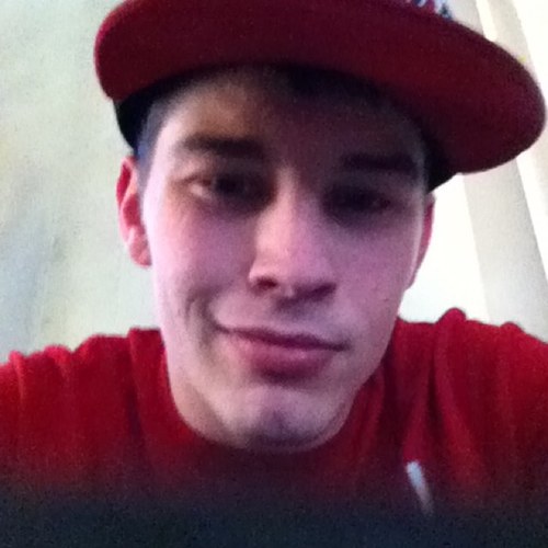 Im 20 now and still very active and out going i party my ass off and love meeting new peeps#teamfollowback #teamidgaf! #teamblowdatt