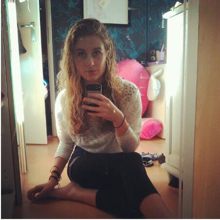 xDawn_'s profile picture. Standin' on your mama's porch You told me it would last forever Oh and when you held my hand I knew that it was now or never Those were the best days of my life