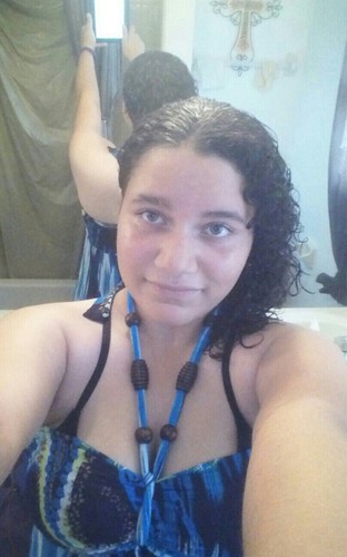 im sam n I like to hang out n have a drama free time so dont start no drama or get off mii twitter