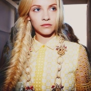 You're never fully dressed without a smile. •Daughter of Aphrodite.•