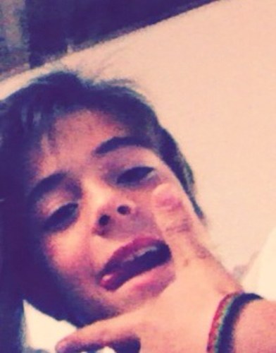 Dino1de's profile picture. Belu