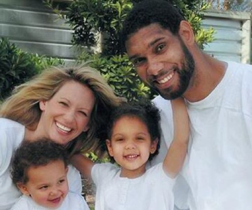 TherealTD21's profile picture. This is yours truly Tim Duncan. 4 time NBA champion, more importantly a husband and father!
