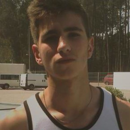 Jacob. 18. Freshman@Cameron. Soccer is life. Single. #followforfollow? Taking life one day at a time.