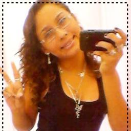~Mamaaeh Jogoou Meel
~Paapaaih Deeu Caariinhu
~Ee Esa Biaziinhah Eees Um Pedaaço Dee Maal Camiinhu..