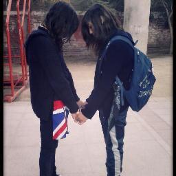 Me llamo Michel, tengo 14 años:3 Soy Bisexual3' amo a justin bieber, jamsha, skrillex y muchos artistas mas pss:c