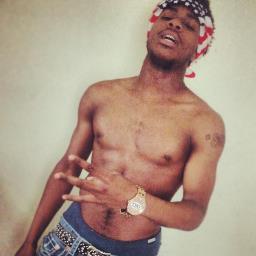 I'm 16 , Rapper from Columbus , Ohio / #WAUNGANG / 4 Features Email me jordan.mccrae@gmail.com / R.I.P Mont Blood Fly High Cousin #RealNigga [¹ºº_($)_¹ºº ]
